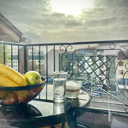 Beautiful & Comfy For 4 Guest And Free Parking Апартаменты Пловдив