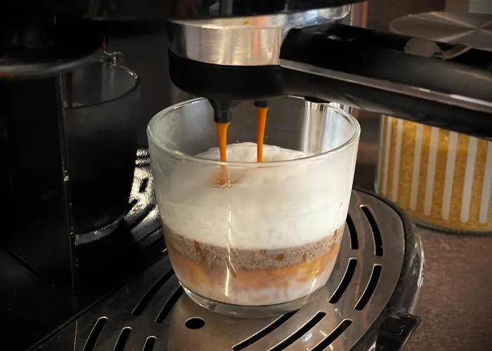 Beautiful & Comfy For 4 Guest And Free Parking *