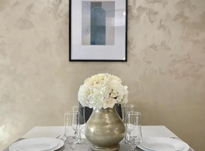 Beautiful & Comfy For 4 Guest And Free Parking Daire