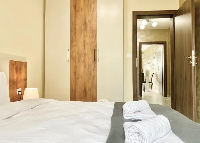 Beautiful & Comfy For 4 Guest And Free Parking Filibe