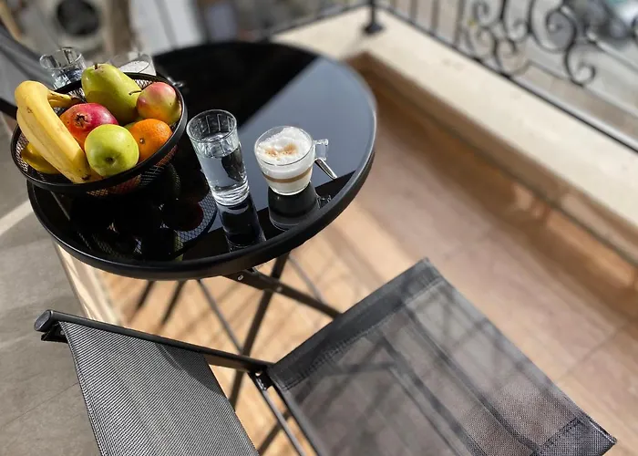 Beautiful & Comfy For 4 Guest And Free Parking Plovdiv